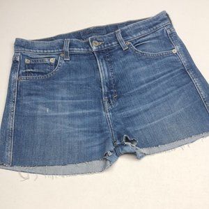 VINTAGE LUCKY BRAND JEAN CUTOFFS  4/27 🍀